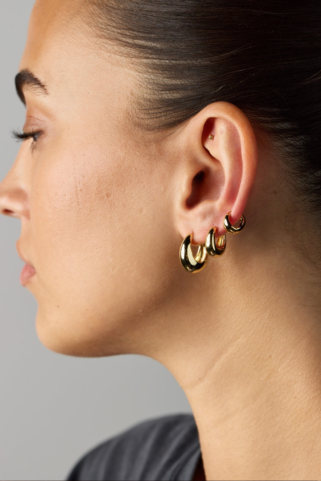 Gold Steph Hoop Small — Zafino Australia (2 of 6)