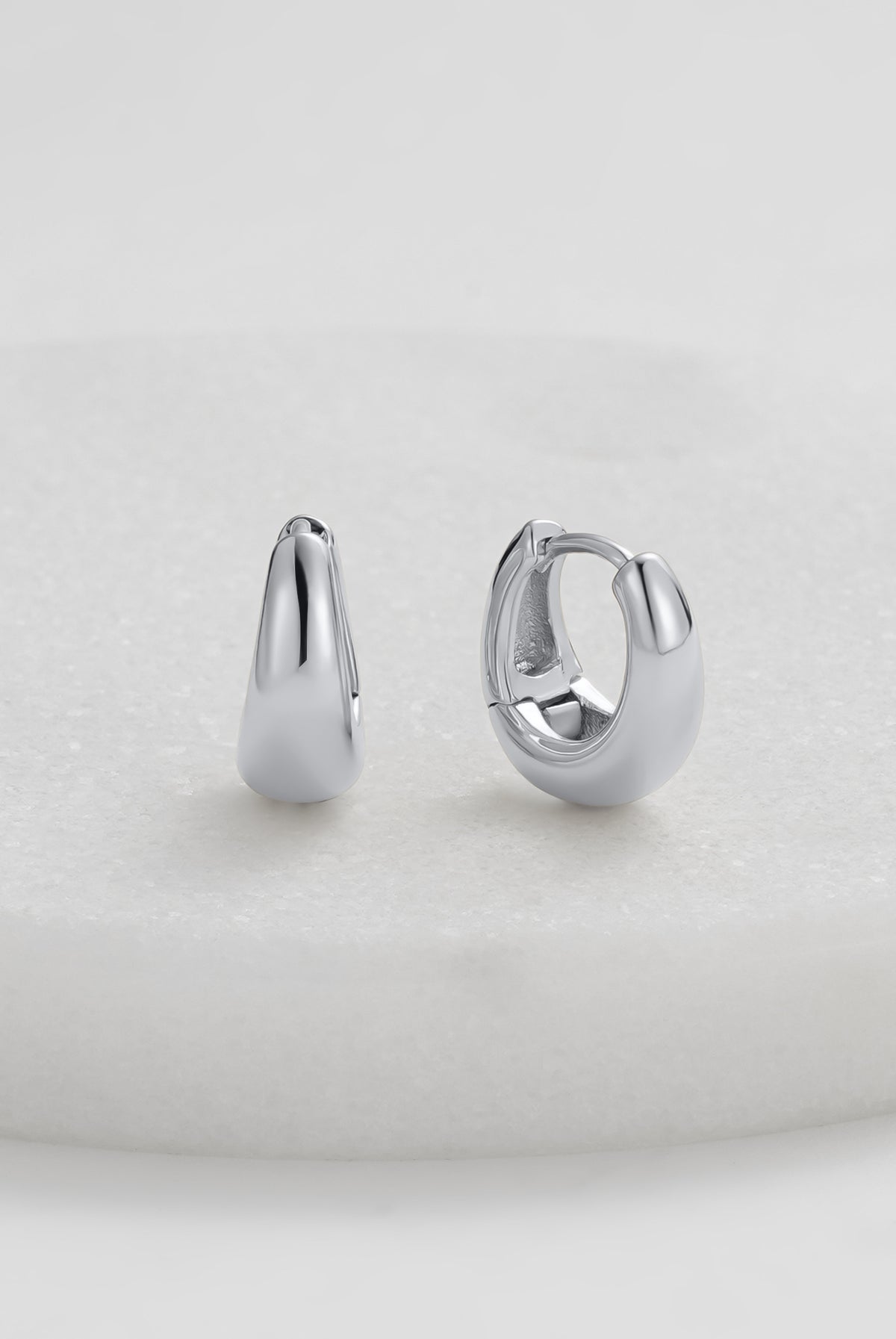 Silver Steph Hoop Medium — Zafino Australia (2 of 6)