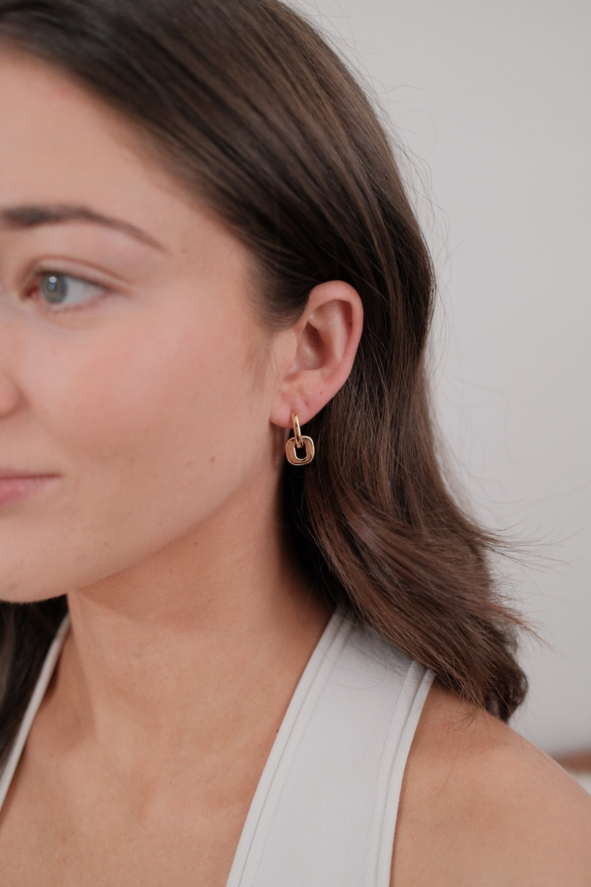 Gold Ella Earring — Zafino Australia (3 of 3)