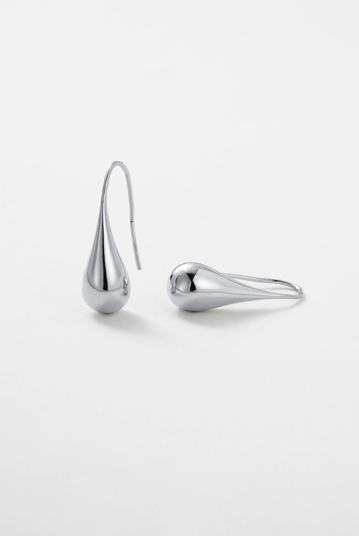 Silver Nova Earring — Zafino Australia (5 of 5)