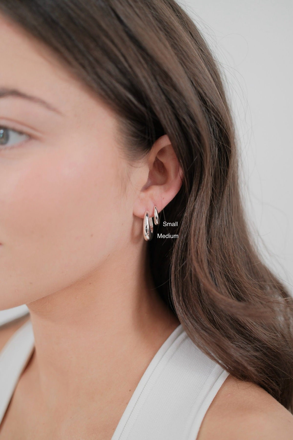 Silver Cleo Hoop Medium — Zafino Australia (2 of 5)