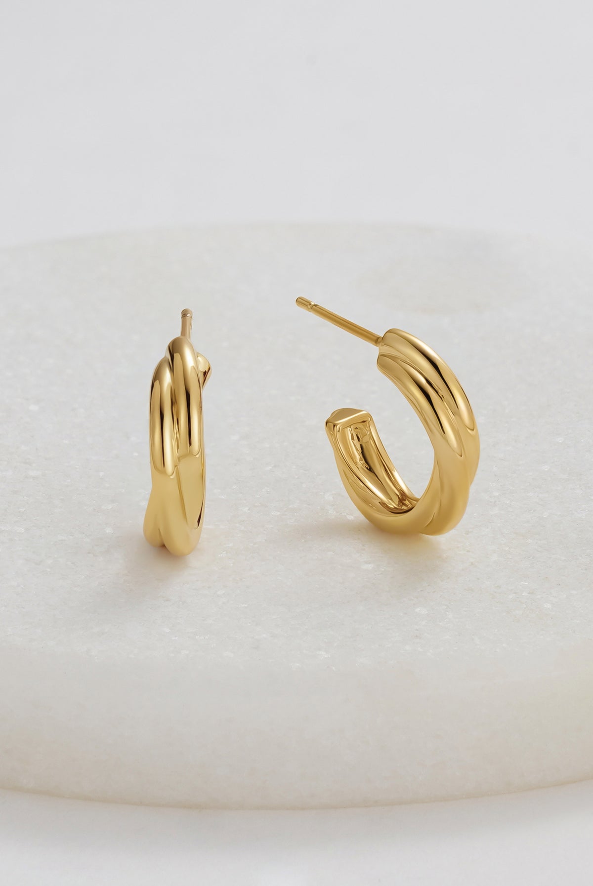 Gold Eloise Hoop — Zafino Australia (5 of 5)