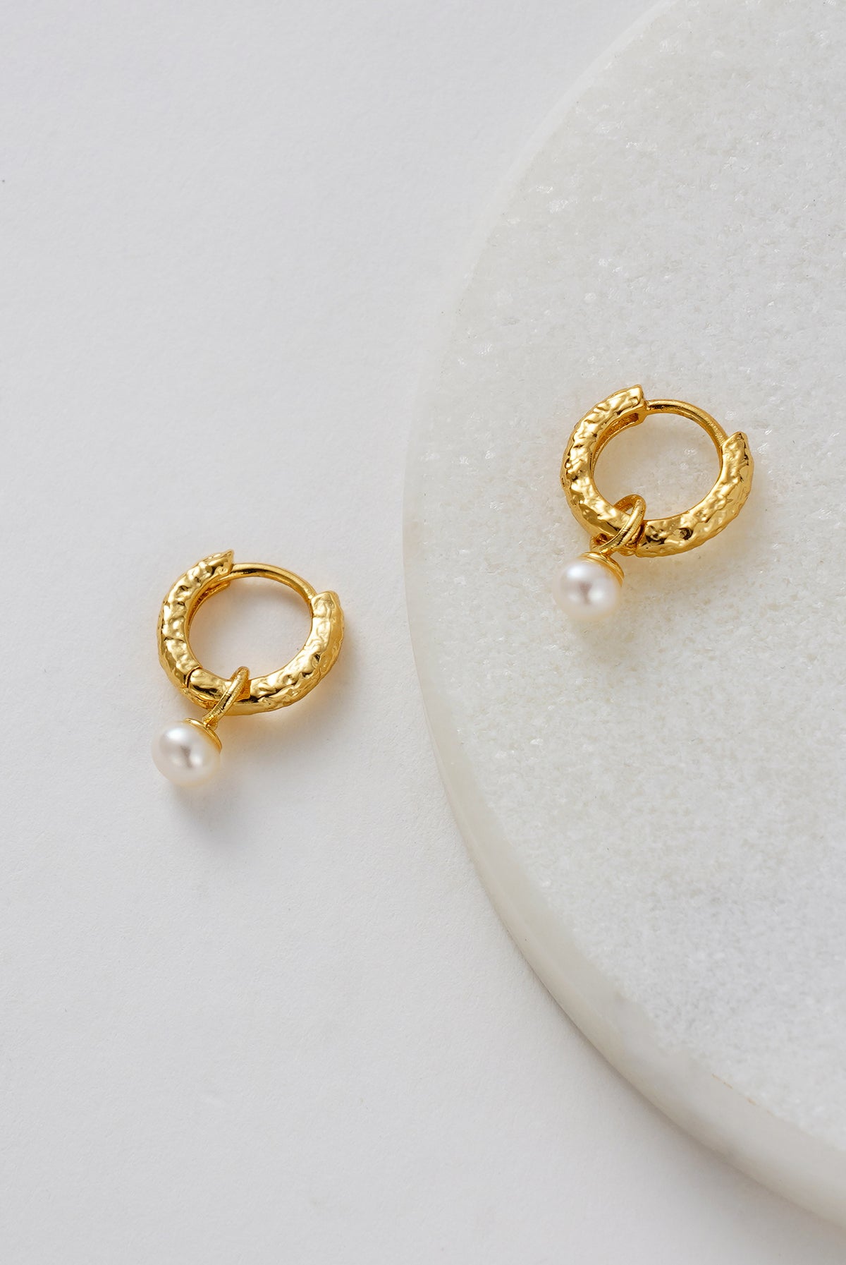 Gold Emery Earring - Pearl / Gold — Zafino Australia (4 of 5)
