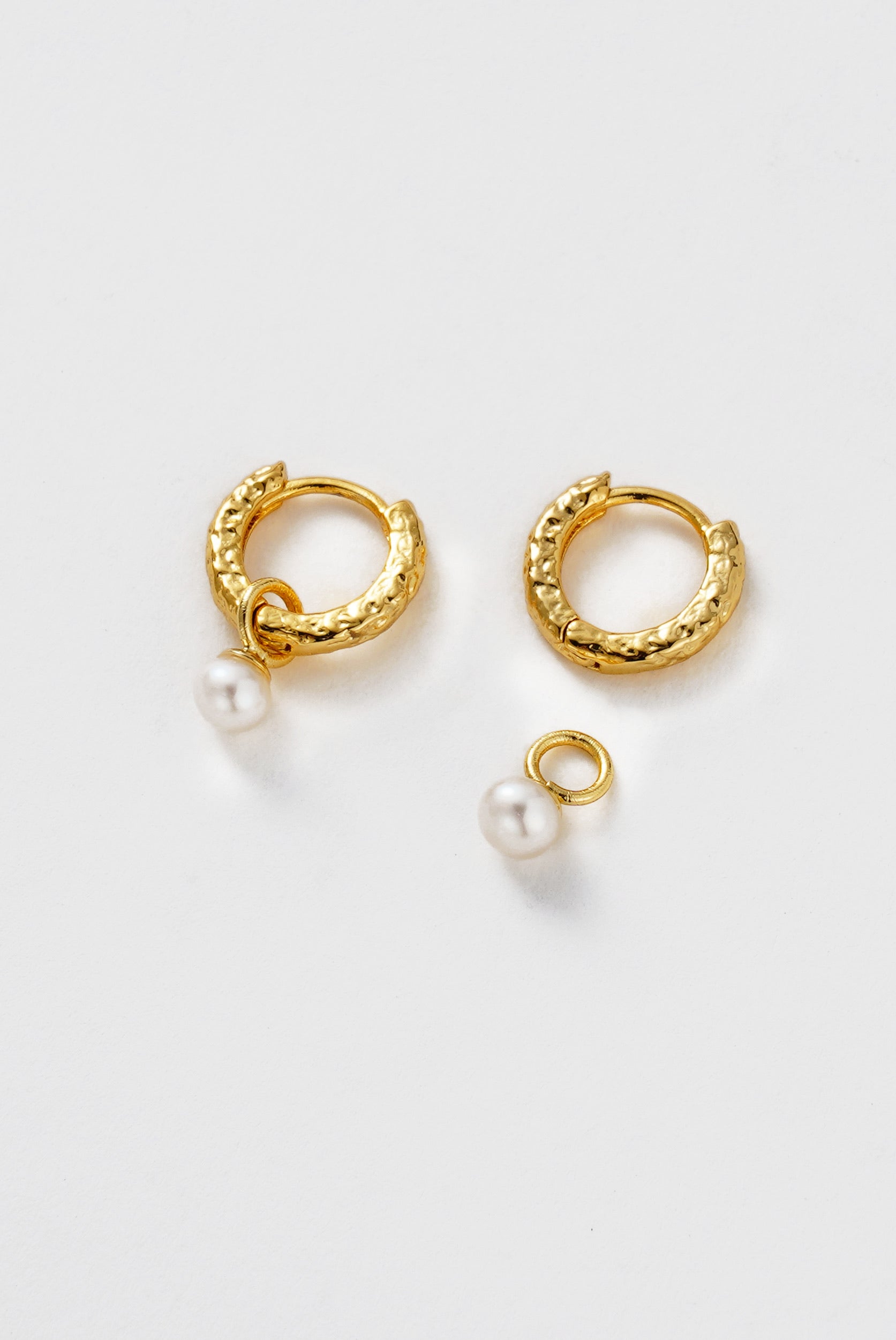 Gold Emery Earring - Pearl / Gold — Zafino Australia (5 of 5)