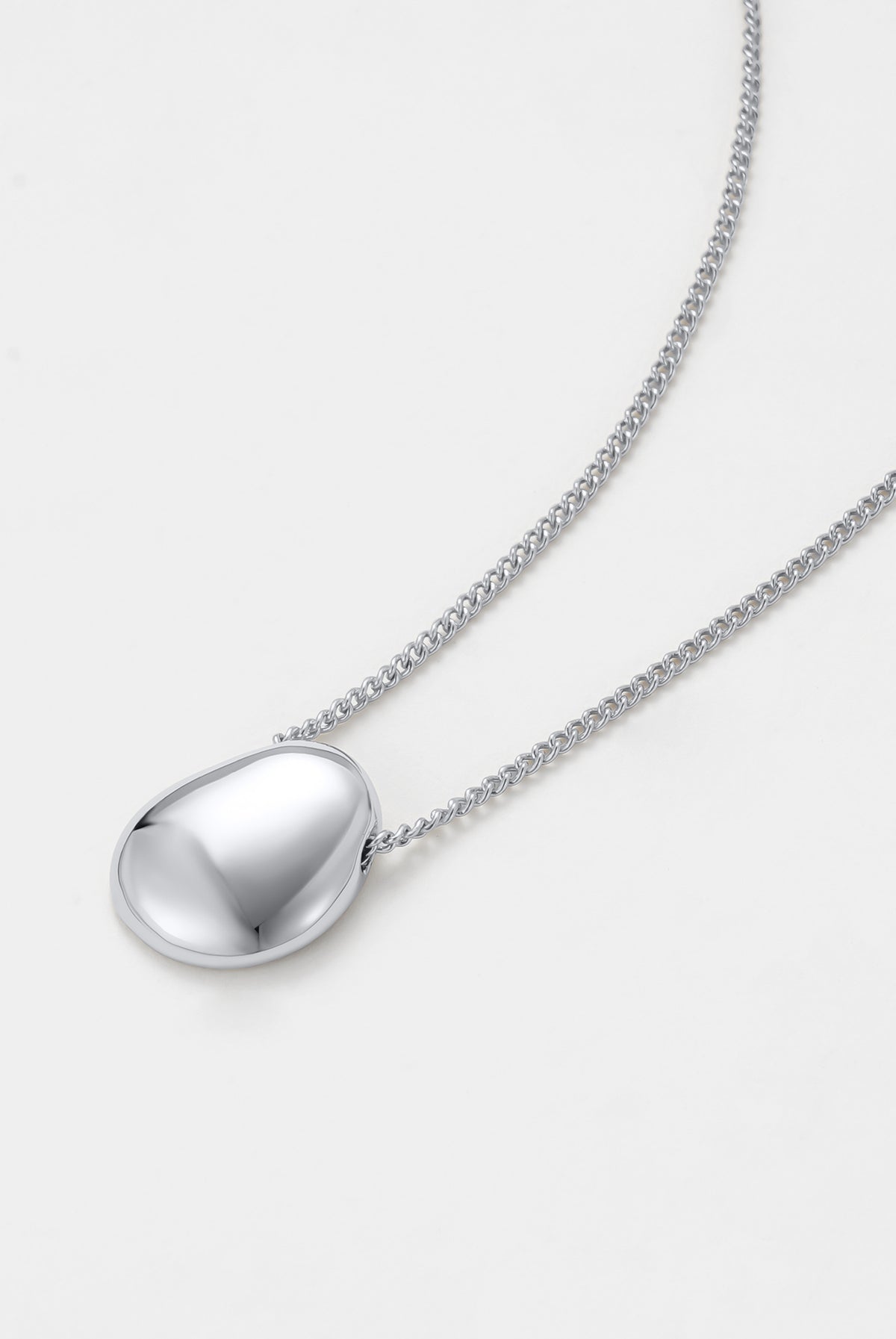 Silver Clare Necklace — Zafino Australia (5 of 5)
