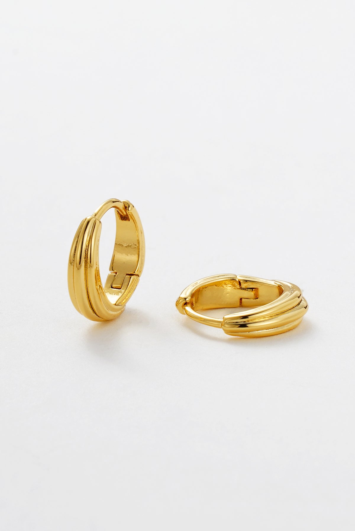 Gold Paris Huggie — Zafino Australia (1 of 4)