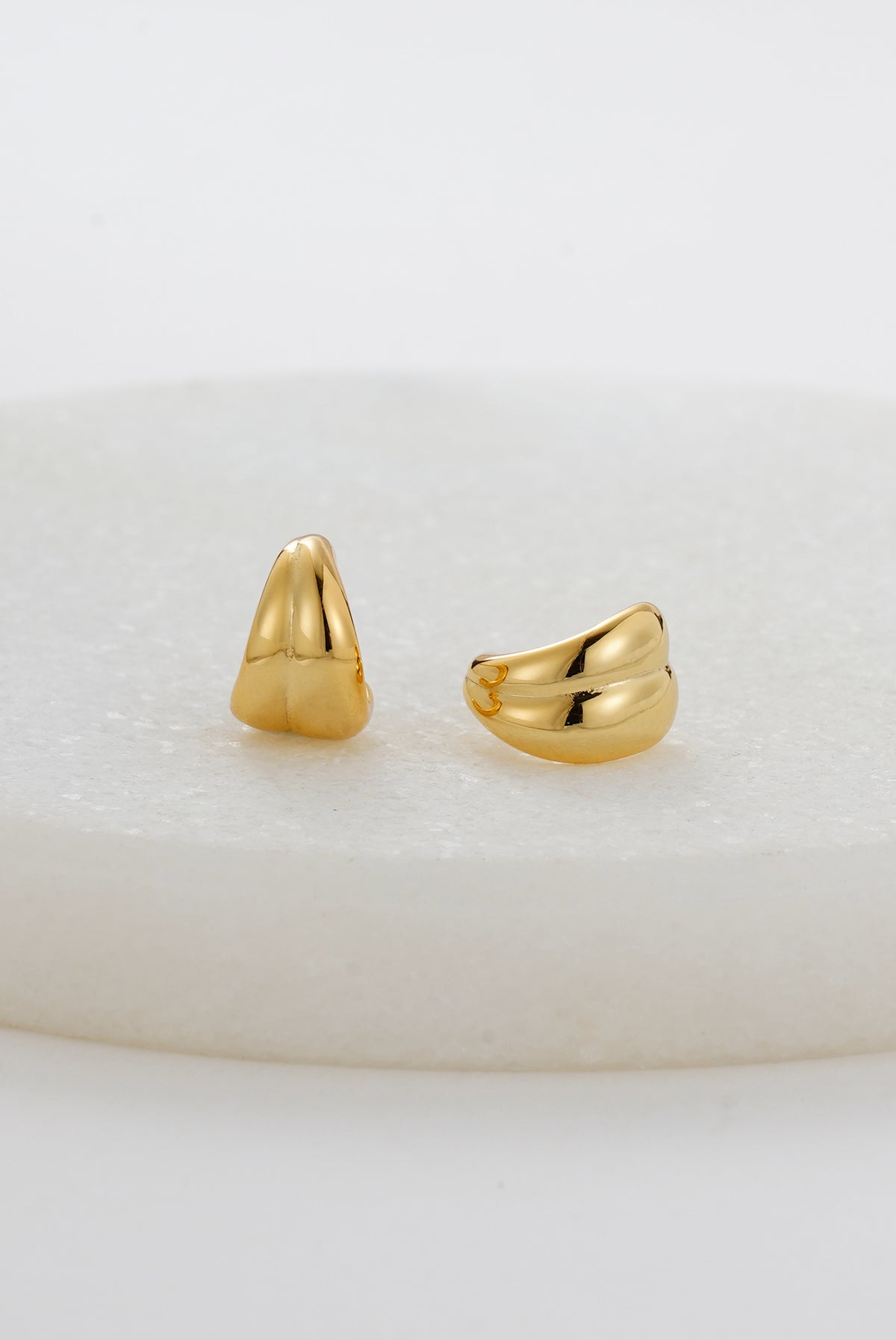 Gold Mia Huggie — Zafino Australia (3 of 5)