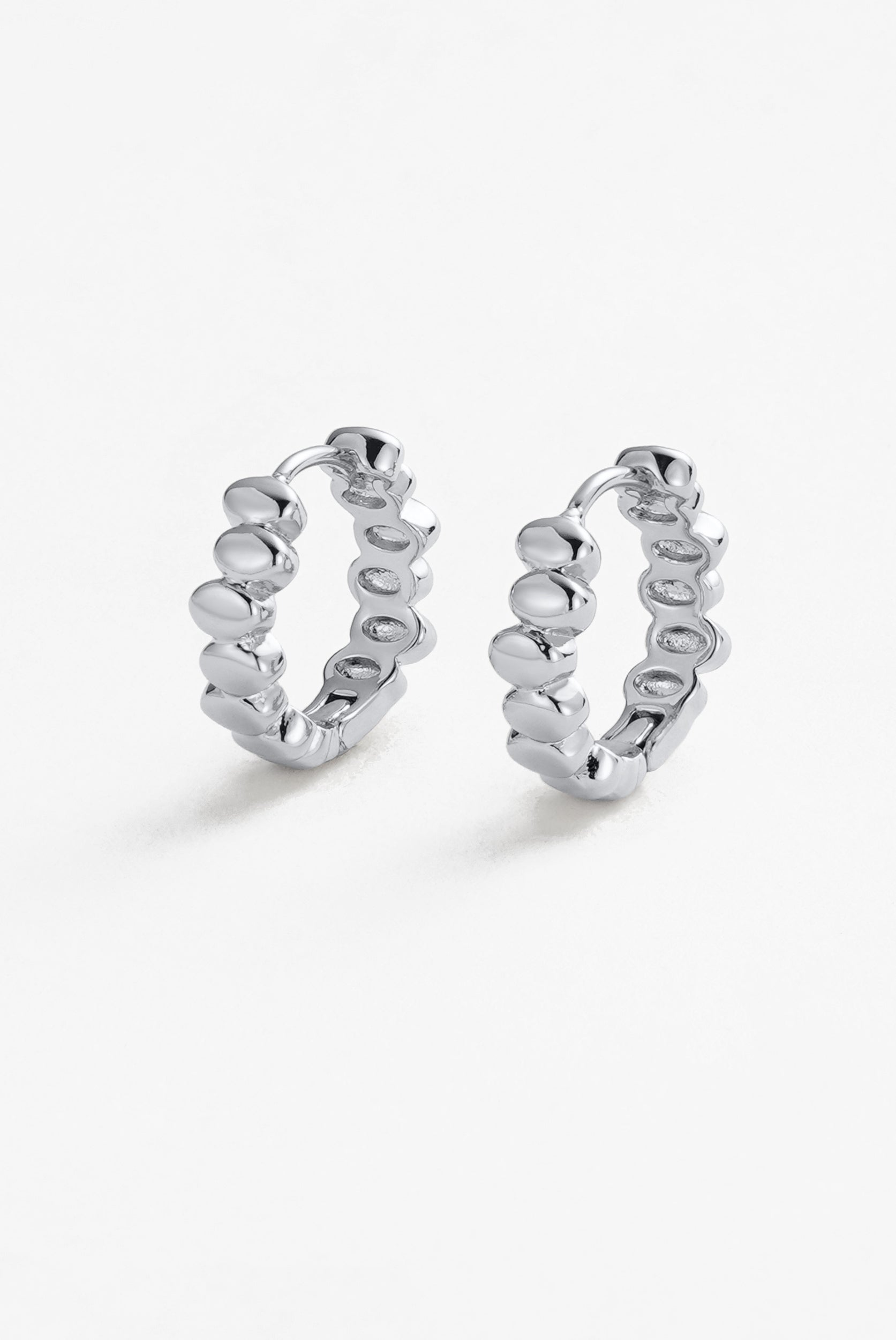 Silver Bailey Huggie — Zafino Australia (1 of 6)