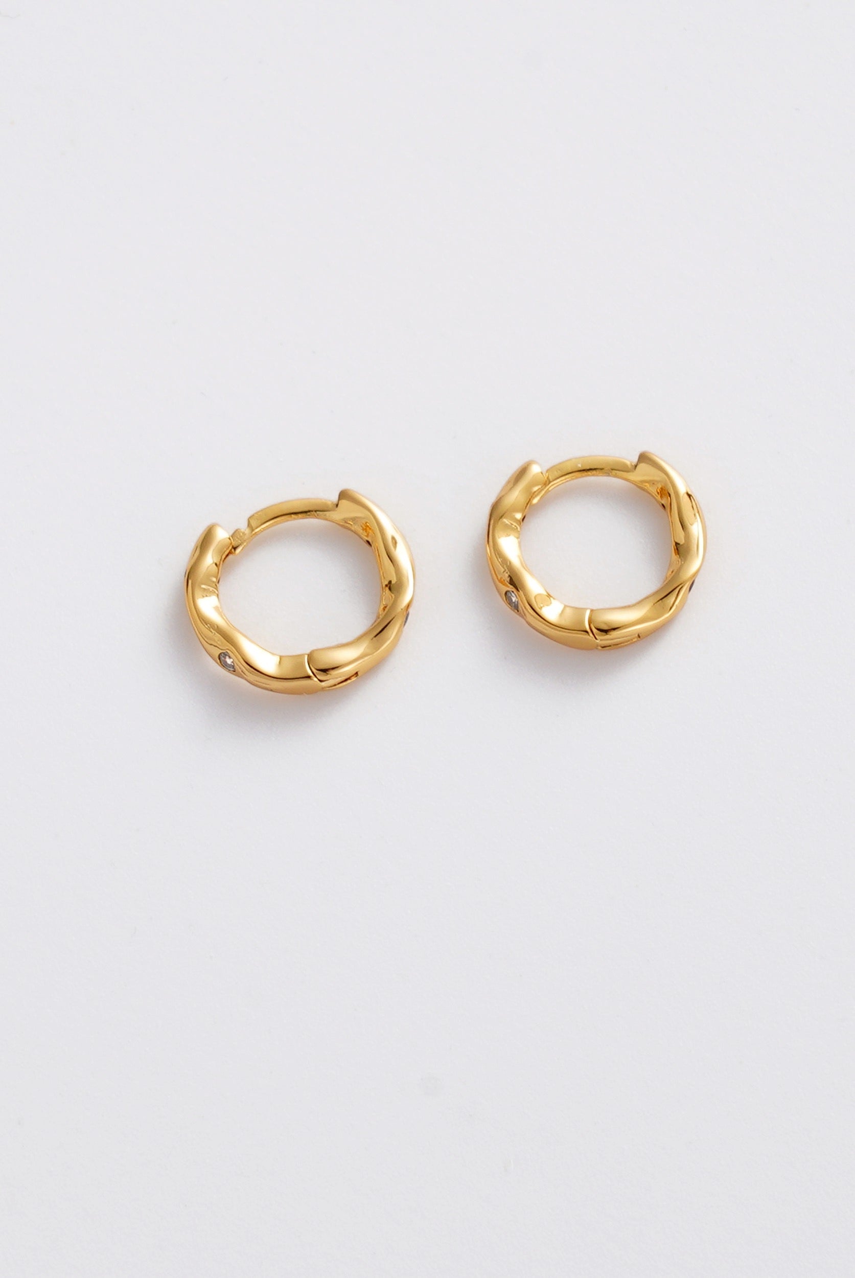 Gold June Huggie — Zafino Australia (3 of 4)