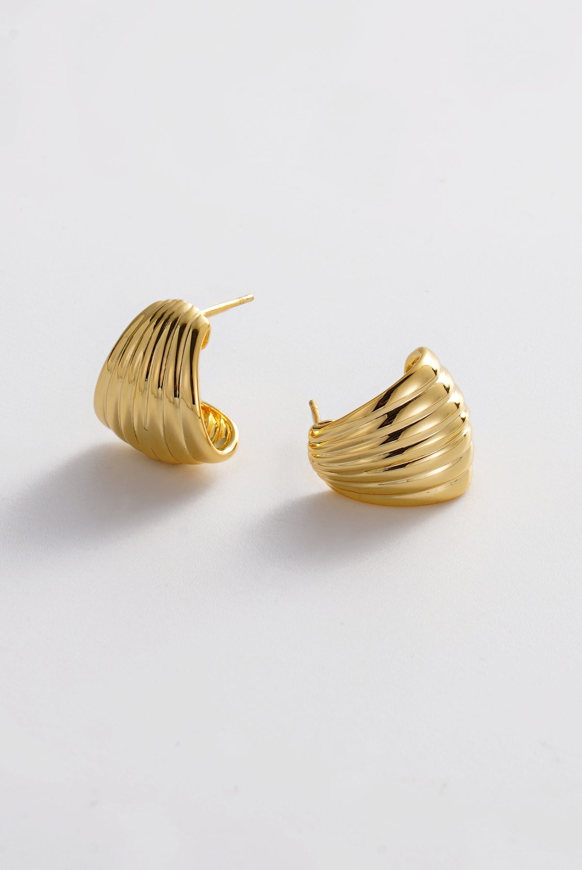 Gold Sasha Hoop - Medium / Gold — Zafino Australia (1 of 6)