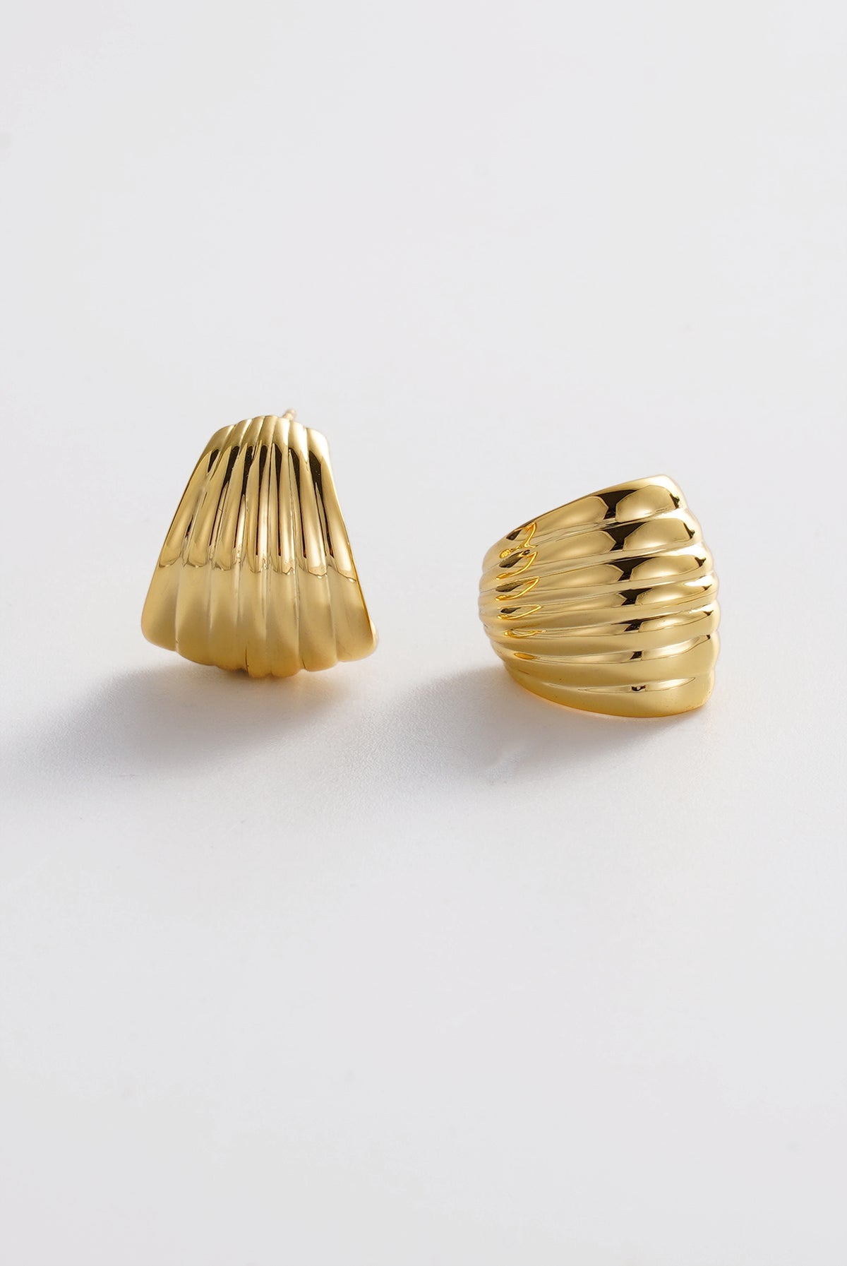 Gold Sasha Hoop - Medium / Gold — Zafino Australia (5 of 6)