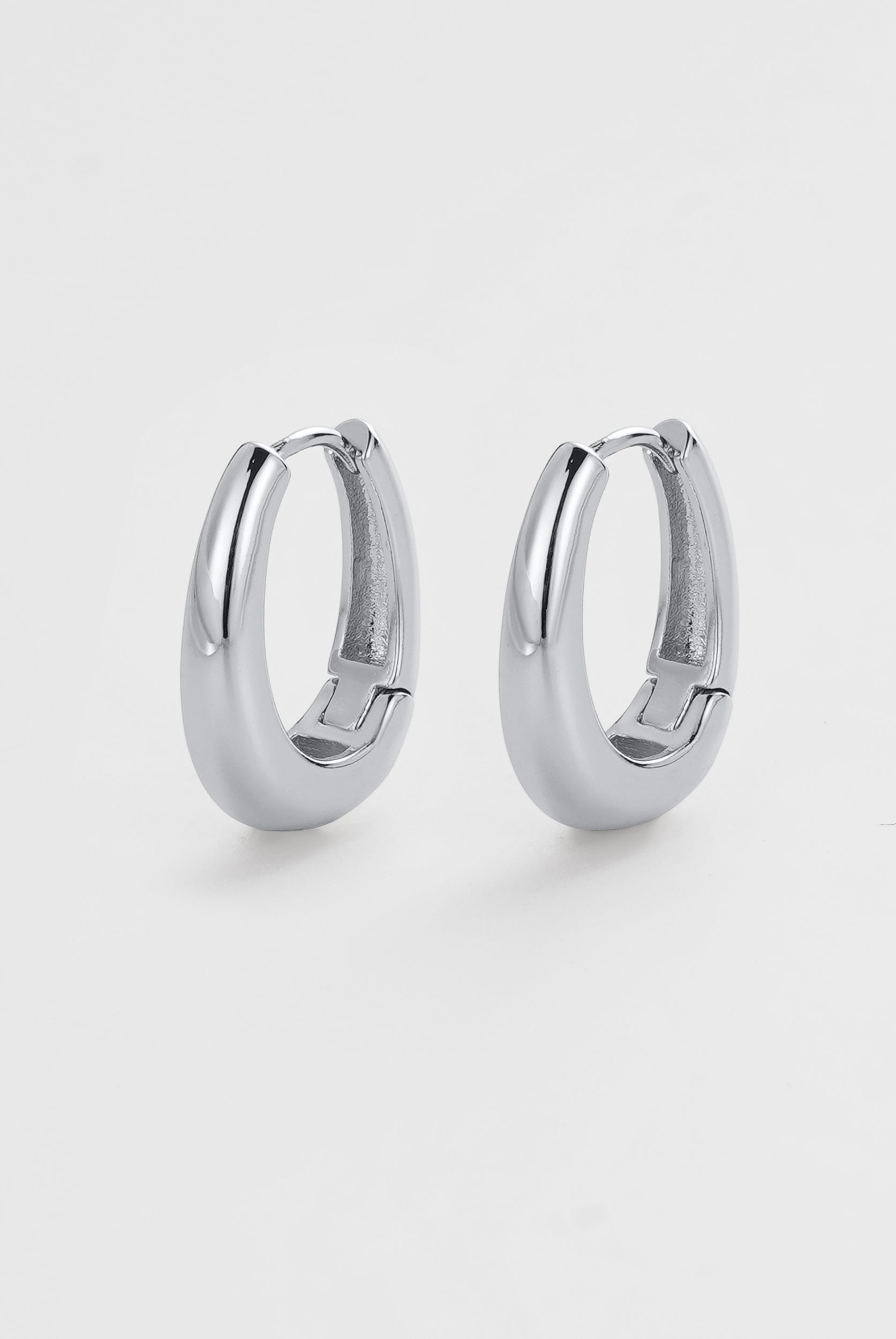 Silver Pia Hoop Medium — Zafino Australia (1 of 3)