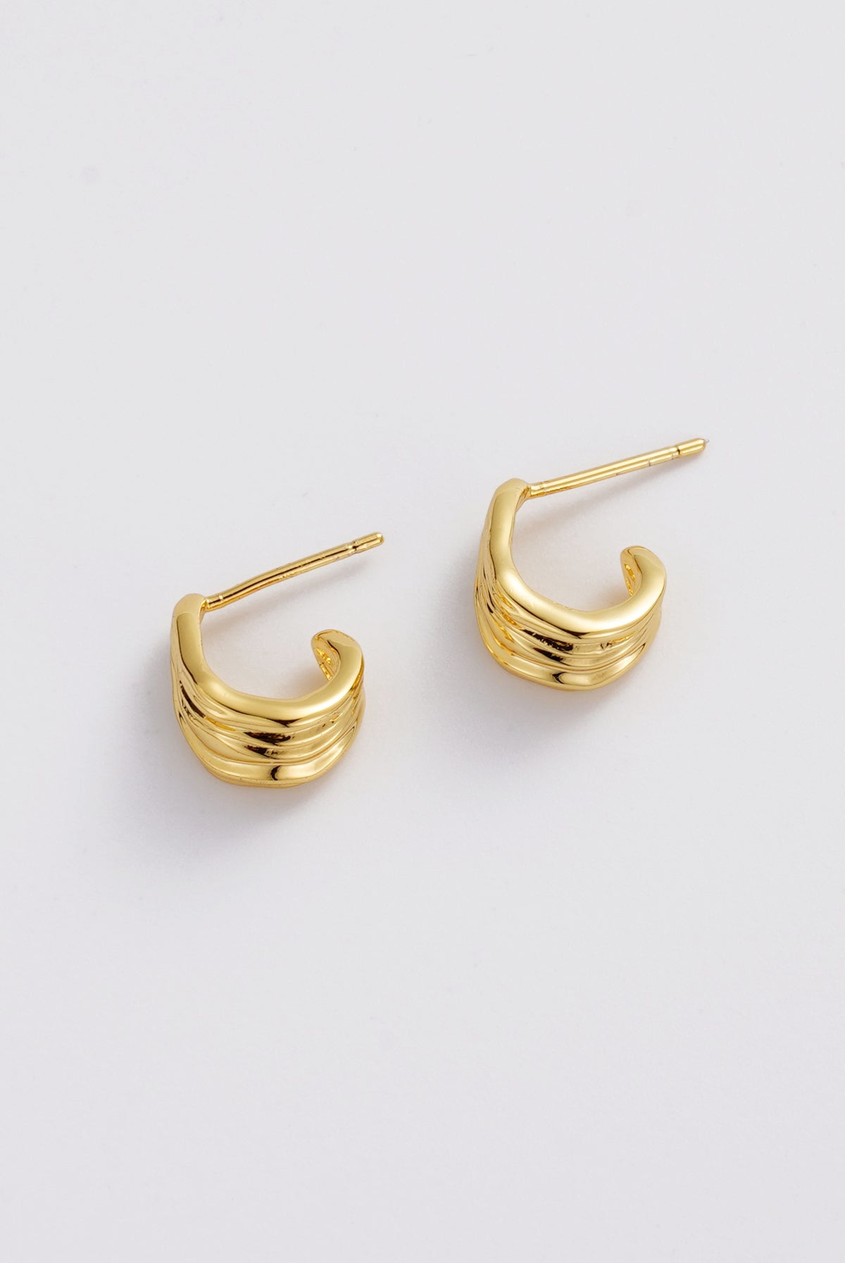 Gold Lexi Hoop Small — Zafino Australia (4 of 4)