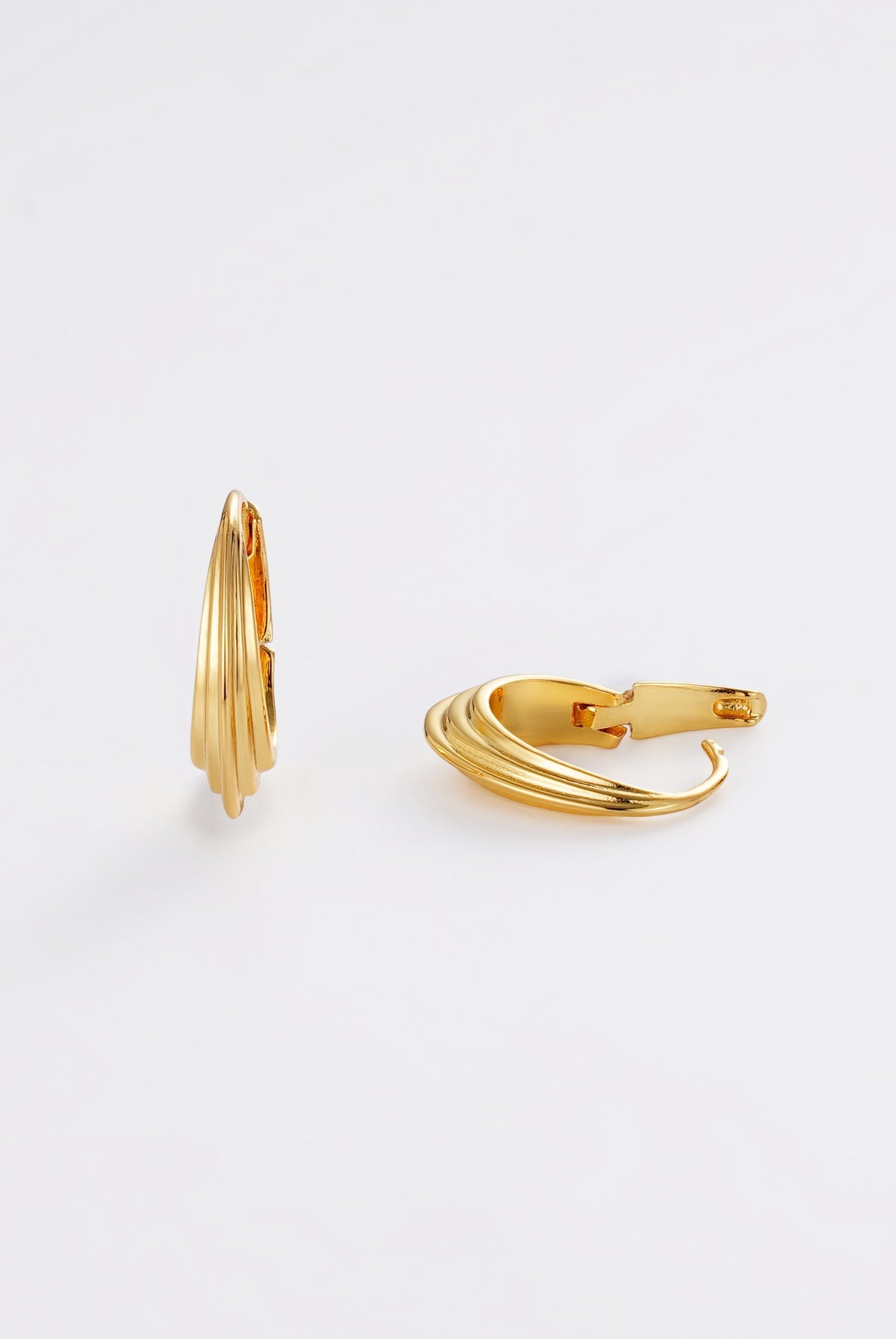Marley Hoop Medium - Gold