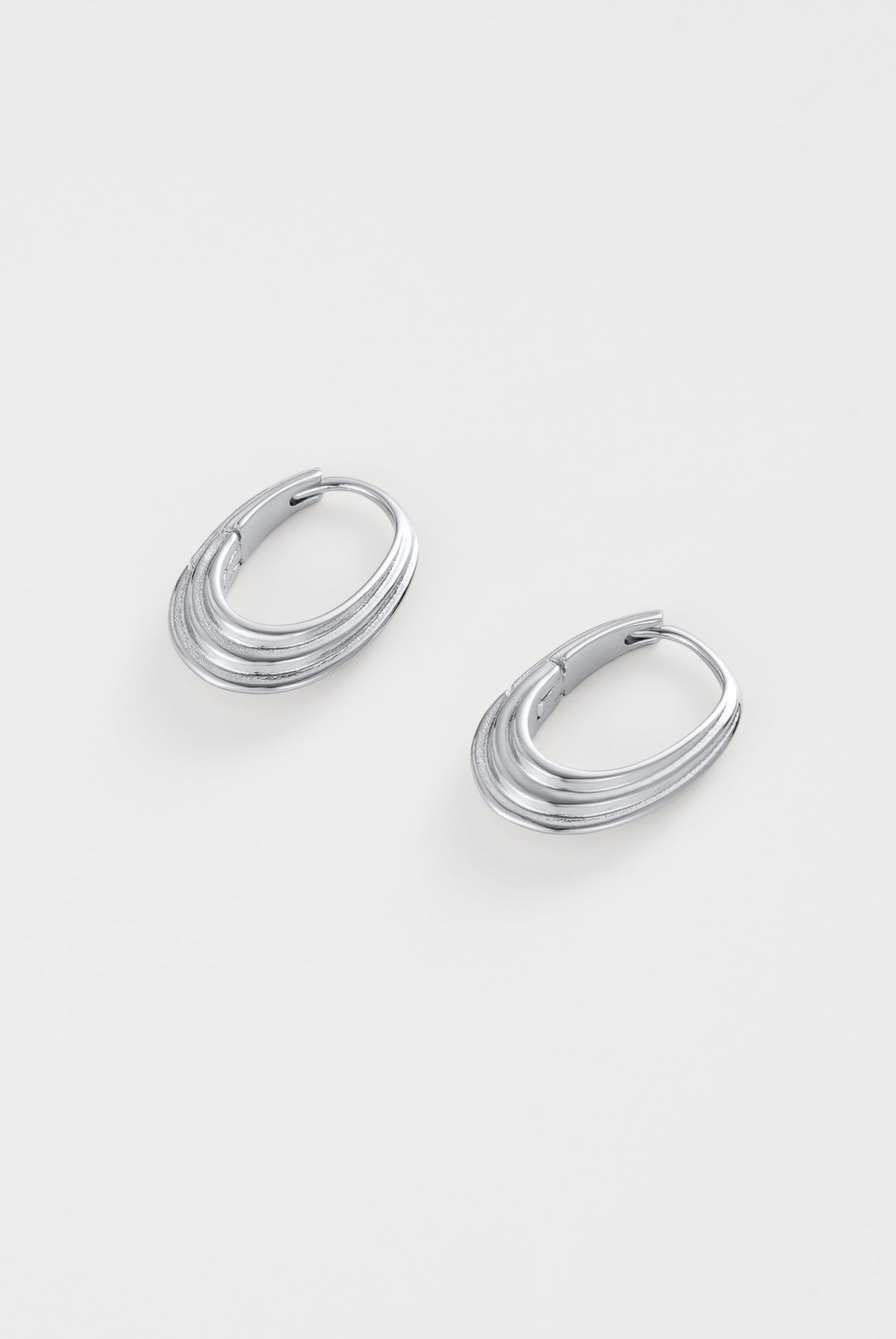 Marley Hoop Medium - Silver
