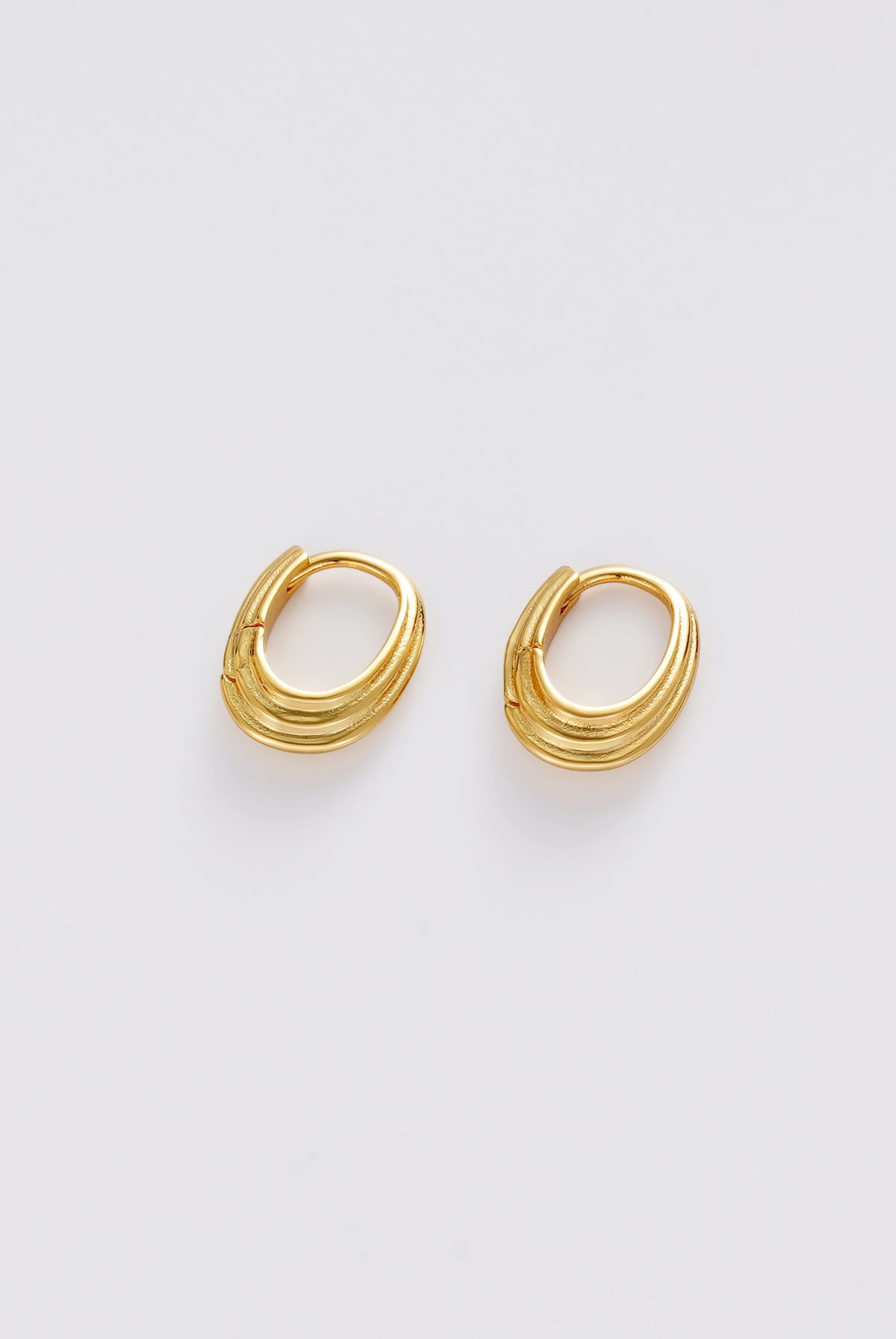 Marley Hoop Small - Gold