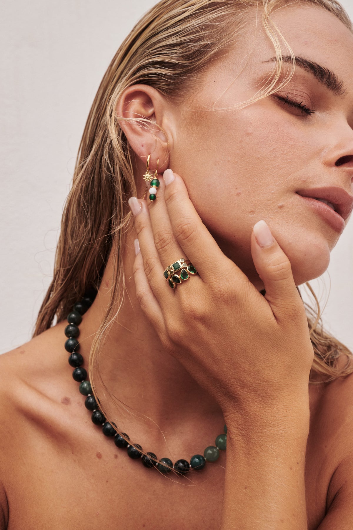 Amelia Thread Earrings - Green