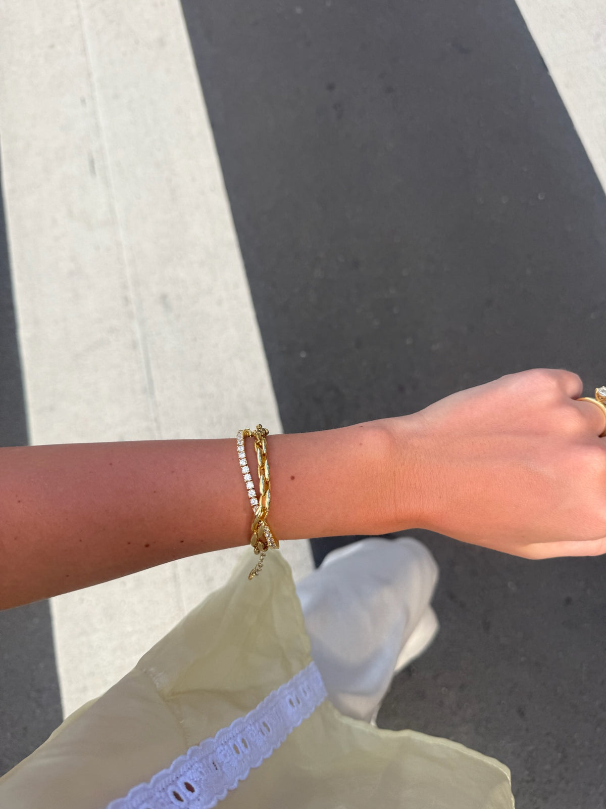 Sarah Fine Bracelet - Gold